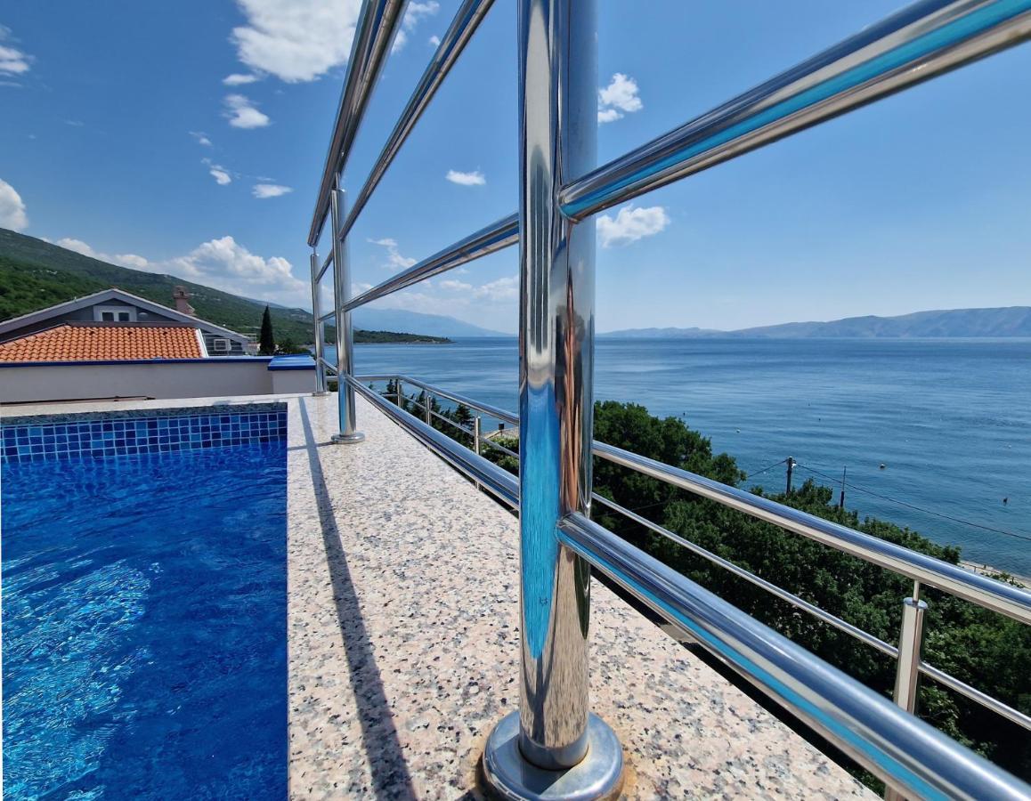 Searenity Pool Suite - Seafront Krmpote-Vodice Экстерьер фото